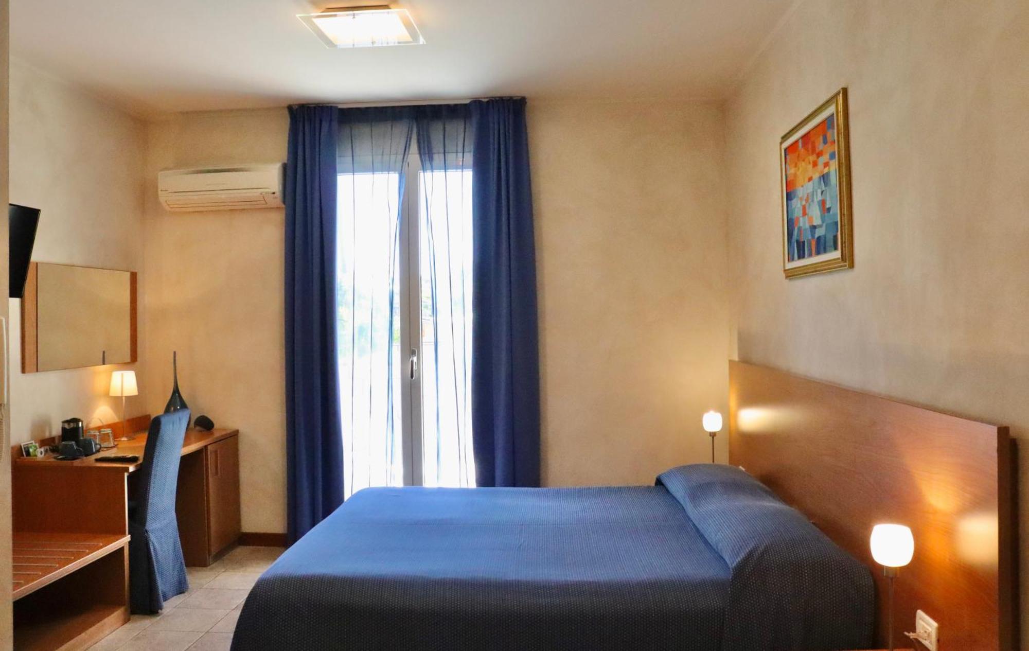 Bed and Breakfast Acqua Di Mare Bordighera Exterior foto